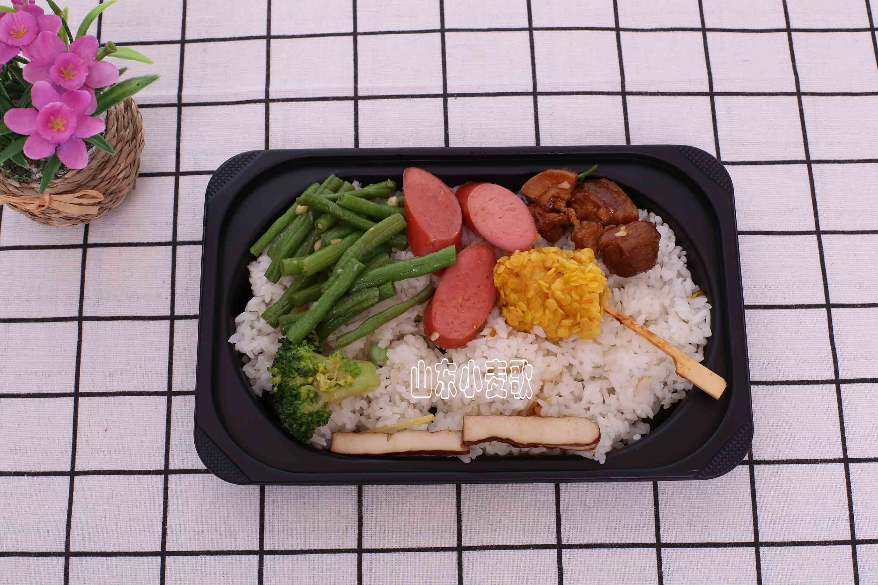 XMG-16 000 227L 150W 40H.JPG