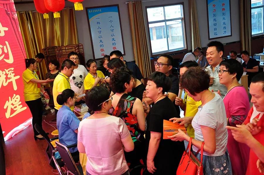 山东小麦歌外卖餐盒首届战略合作推进会